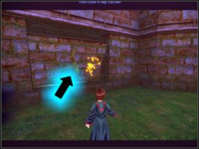 (SEKRET 1/2) Na prawo od skrzyni jest ściana z pęknięciem - jeśli rzucisz na nie zaklęcie otwarcia, to dostaniesz się do tajnego pomieszczenia, gdzie w skrzyni są fasolki - Wierzba Bijąca | Powitanie w Harry Potter i Komnata Tajemnic - Harry Potter i Komnata Tajemnic - poradnik do gry