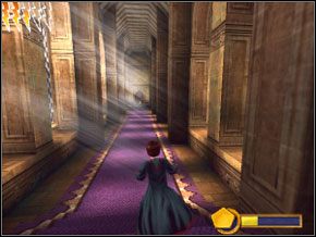 W długim korytarzu nie ma nic ciekawego, oprócz złotej karty (9) na samym końcu - Komnata Złotych Kart | Komnata Tajemnic w Harry Potter i Komnata Tajemnic - Harry Potter i Komnata Tajemnic - poradnik do gry