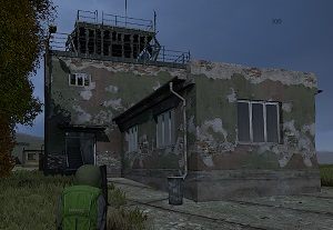 Wieża kontrolna - może tu być broń, amunicja oraz dodatki - DayZ: Dozbrajanie - broń, przedmioty, gdzie szukać? - DayZ - poradnik do gry