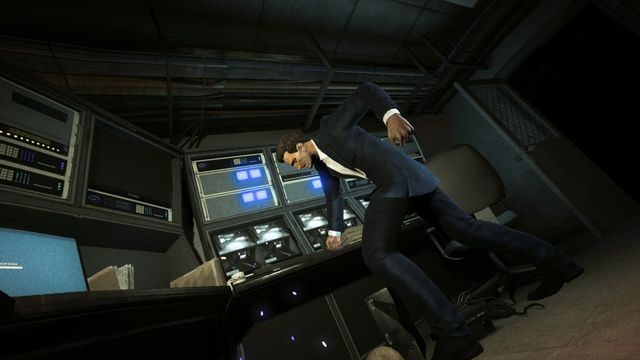 Inni nie chcą byś się dostał do radia - Więzienie | Przejście gry Outlast Whistleblower - Outlast: Whistleblower - poradnik do gry