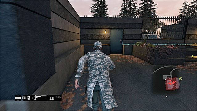 Warto skorzystać z niepilnowanego przez wrogów wyjścia - Misja 4 (The Future Is In Blume) | Główne misje - Akt III | Solucja Watch Dogs - Watch Dogs 1 - poradnik do gry