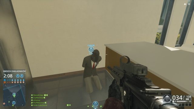 Runda kończy się zwycięstwem policjantów, jeżeli uda im się uwolnić i dostarczyć do bezpiecznej strefy przynajmniej jednego zakładnika lub zabić wszystkich przestępców - Na ratunek i Zespołowy Deadthmatch | Tryby rozgrywki w Battlefield Hardline - Battlefield Hardline - poradnik do gry