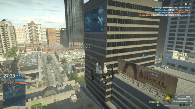 Właśnie ze względu na zagrożenie ze strony wyrzutni rakiet, powinno latać się jak najbliżej swojej bazy - Unikanie rakiet naprowadzanych | Śmigłowiec szturmowy w Battlefield Hardline - Battlefield Hardline - poradnik do gry