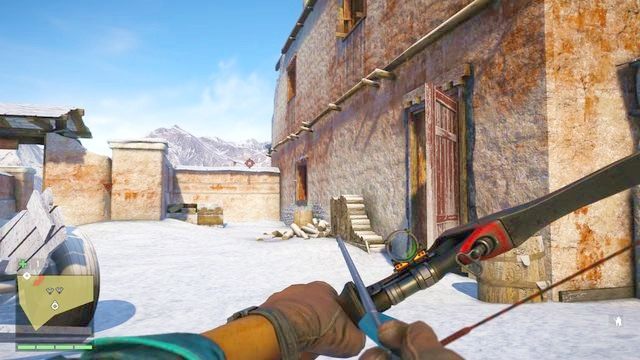 Przy jego końcu (ominiesz oparty o skrzynię łuk) przejdź przez drzwi do budynku widocznego na obrazku - Zabij albo zgiń | Zadania główne w Far Cry 4 - Far Cry 4 - poradnik do gry