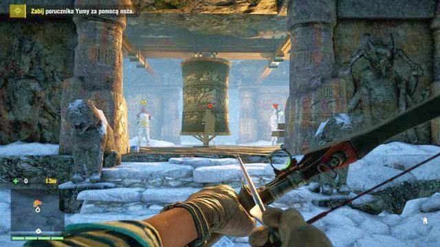 Wskazany porucznik będzie spacerował i od czasu do czasu odwiedzał kapliczkę. - Śmierć z góry | Zadania główne w Far Cry 4 - Far Cry 4 - poradnik do gry