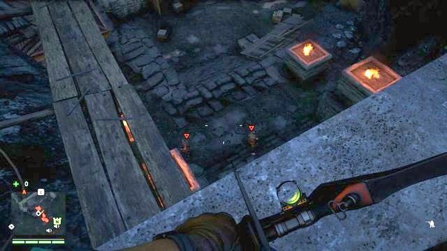Zaniepokojonych przeciwników niezauważony wykończysz z balkoniku na górze. - Baghadur | Fortece | Far Cry 4 - Far Cry 4 - poradnik do gry
