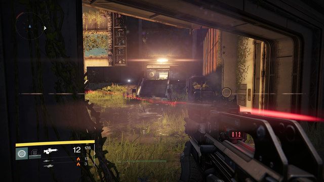 Schody do pomieszczenia z biurkami i złotą skrzynią - Venus | Gold Chests | Destiny - Destiny - poradnik do gry