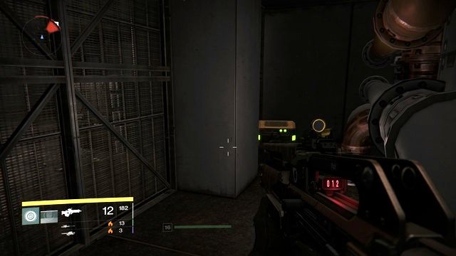 Skrzynia schowana za siatką w małym pokoju - Mars | Gold Chests | Destiny - Destiny - poradnik do gry