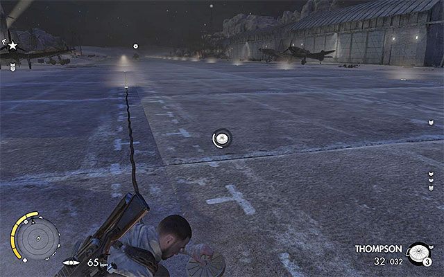 Użycie miny lądowej to najlepszy sposób na pozbycie się wrogiego pojazdu - Eksploracja zachodniej części lotniska | Misja 7 - Pont Du Fahs Airfield - Sniper Elite III: Afrika - poradnik do gry