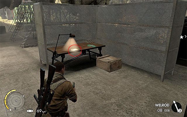 Odszukaj biurko z zapaloną lampką - Dzienniki wojenne | Sekrety - Misja 8 | Sniper Elite III Afrika - Sniper Elite III: Afrika - poradnik do gry