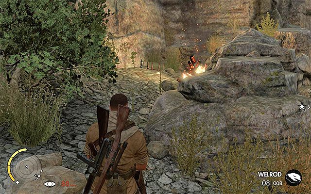 Kieruj się dalej na wschód, przy czym w trakcie badania tej lokacji sprawdzaj także południowe skały - Zbadanie południowych obozowisk | Misja 3 - Halfaya Pass - Sniper Elite III: Afrika - poradnik do gry