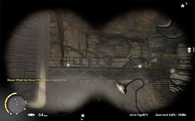 Uważaj na przeciwników pilnujących górnych balkoników - Eksploracja hali z czołgiem | Misja 8 - Ratte Factory | Sniper Elite III Afrika - Sniper Elite III: Afrika - poradnik do gry