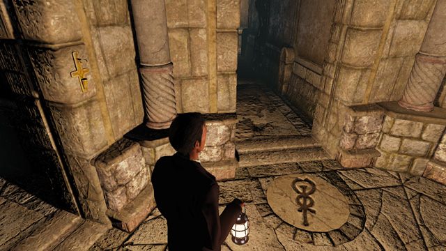 Symbol z pierwszego stopnia inicjacji. - Przeszukaj mitreum - Krwawa łaźnia - Sherlock Holmes: Zbrodnia i kara - poradnik do gry