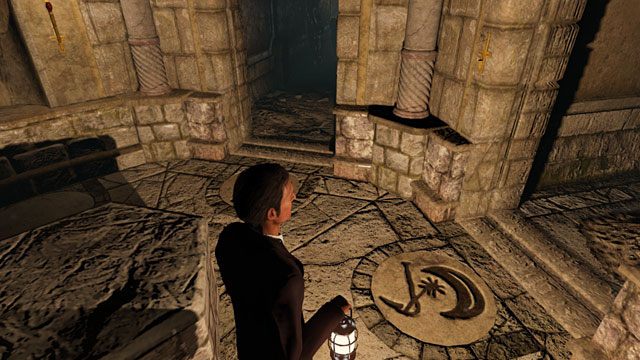 Symbol z piątego stopnia inicjacji. - Przeszukaj mitreum - Krwawa łaźnia - Sherlock Holmes: Zbrodnia i kara - poradnik do gry