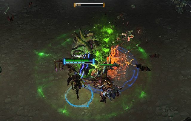 Golem jest już znacznie trudniejszym przeciwnikiem więc warto zabrać ze sobą kogoś do pomocy - Haunted Mines/Nawiedzone Kopalnie | Rodzaje i opis map | Heroes of the Storm - Heroes of the Storm - poradnik do gry