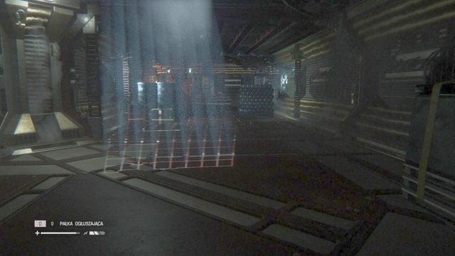 Wyjdź z warsztatu tymi samymi drzwiami i omiń detektory ruchu (najlepszym sposobem na to jest przejście na prawą stronę, po czym przejście pod kamerą) Na końcu tego korytarza znajdziesz zablokowany szyb wentylacyjny - Zbadaj reaktor centralny | Opis przejścia Obcy Izolacja - Obcy: Izolacja - poradnik do gry