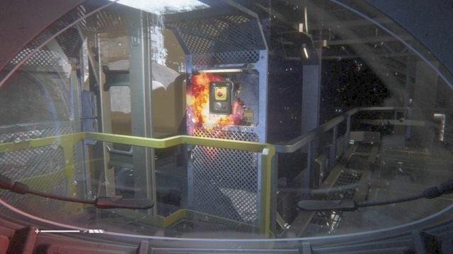 Przejdź na drugi koniec a znajdziesz po lewej stronie windę - Znajdź sposób by skontaktować się z Torrensem | Opis przejścia Obcy Izolacja - Obcy: Izolacja - poradnik do gry