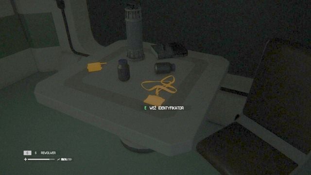 Identyfikator leży na stoliku w sali nr - Ośrodek medyczny San Cristobal - Oddział Intensywnej terapii | Zaginione osoby i dzienniki - Obcy: Izolacja - poradnik do gry