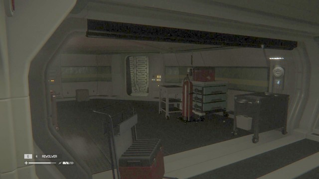 Wyjdź z pokoju drugimi drzwiami i skręć w lewo - Pomóż dr. Kuhlmanowi | Opis przejścia Obcy Izolacja - Obcy: Izolacja - poradnik do gry