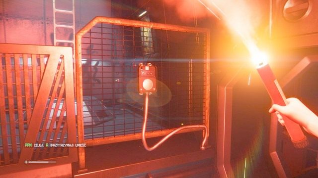 Podążaj ciągle tą samą ścieżką aż dojdziesz do momentu, w którym musisz kucnąć po raz drugi - Znajdź pomoc | Opis przejścia Obcy Izolacja - Obcy: Izolacja - poradnik do gry