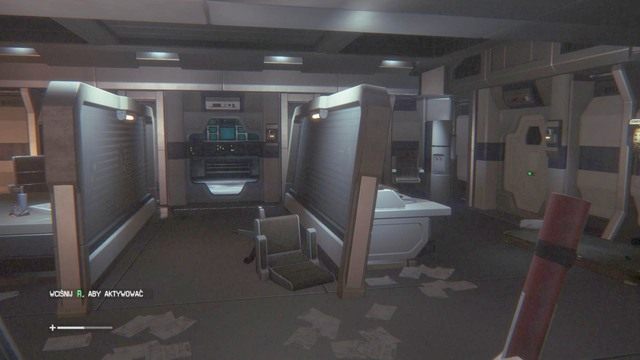 Po wejściu na górę wykorzystaj okazję do zapisania stanu gry po czym przejdź do kolejnego pomieszczenia na wprost ciebie gdzie znajdziesz kolejny dziennik - Przedostań się przez drzwi główne | Opis przejścia Obcy Izolacja - Obcy: Izolacja - poradnik do gry