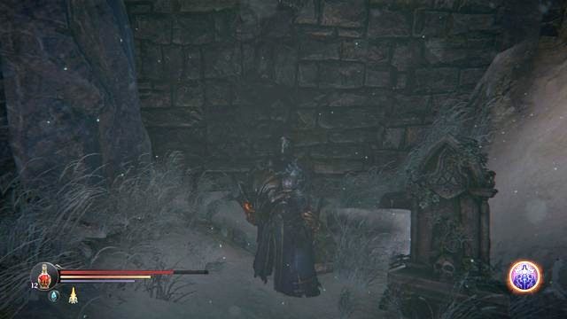 Tam przejdź po schodach na dół, następnie skręć maksymalnie w prawo w pobliże nadkruszonej ściany widocznej na obrazku ([M2,37]) - Nadkruszone ściany | Znajdźki, sekrety, przedmioty w Lords of the Fallen - Lords of the Fallen - poradnik do gry