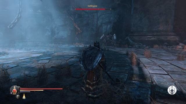Infiltrator szykuje się do skoku tylko chwilę, jednakże podczas jego lotu można spokojnie zmienić swoje położenie. - Infiltrator - Świątynia | Bossowie w Lords of the Fallen - Lords of the Fallen - poradnik do gry