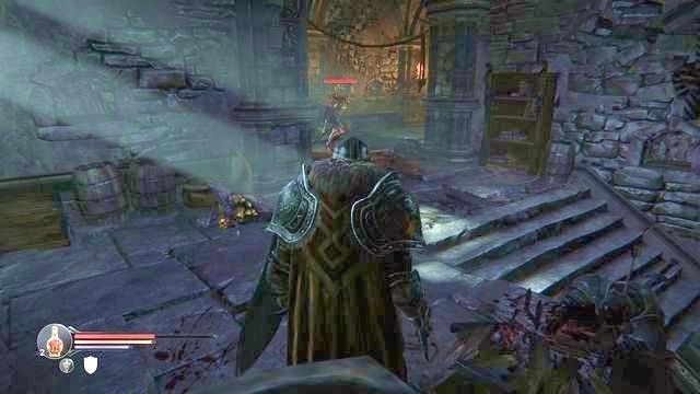 W miejscu na screenie zbocz z drogi po schodach w dół (Piwnice), a zdobędziesz poszukiwany Ogromny klucz [M1 - Znajdź klucz dla Kaslo | Cytadela Keystone w Lords of the Fallen - Lords of the Fallen - poradnik do gry