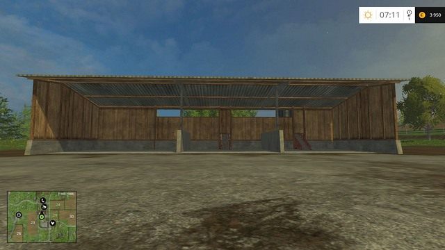 Miejsce na wióry, buraki cukrowe oraz ziemniaki. Odbiór produktów z taśmy, za budynkiem. - Farma budynki oraz maszyny startowe w Farming Simulator 15 | Podstawy - Farming Simulator 15 - poradnik do gry