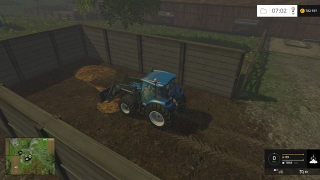 Krowy zaczną produkcję obornika dopiero po dostarczeniu słomy. - Podstawy Farming Simulator 15 | Stawianie obiektów - Farming Simulator 15 - poradnik do gry