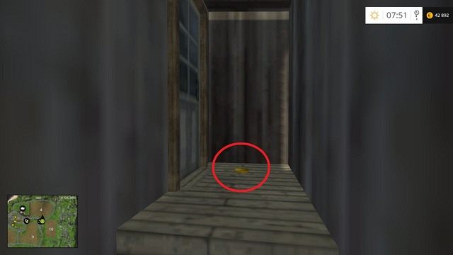 Wewnątrz zadaszonych schodów, przybudowanych do kamiennej siedziby firmy transportowej - Sektor B: monety 13 - 29 | Złote monety w Farming Simulator 15 - Farming Simulator 15 - poradnik do gry