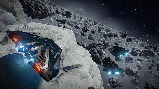 Łowca nagród to idealna rola dla graczy, którzy nie boją się brudnej roboty i chcą zarabiać na życie walką - Profesje | Zarabianie pierwszych pieniędzy w Elite Dangerous - Elite: Dangerous - poradnik do gry