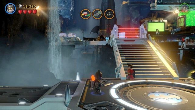 Po obejrzeniu krótkiego filmu przerywnikowego uzyskaj panowanie nad Batmanem i przebierz się w pancerz wspomagany - Kostium Na Miarę Kosmosu | Opis przejścia Lego Batman 3 Poza Gotham - LEGO Batman 3: Poza Gotham - poradnik do gry