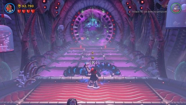 Po odzyskaniu panowania nad postaciami, przejmij kontrolę nad Cyborgiem i ubierz się w kostium magnetyczny by odblokować pierwsze przejście - Czaszkoła Przetrwania | Opis przejścia Lego Batman 3 Poza Gotham - LEGO Batman 3: Poza Gotham - poradnik do gry