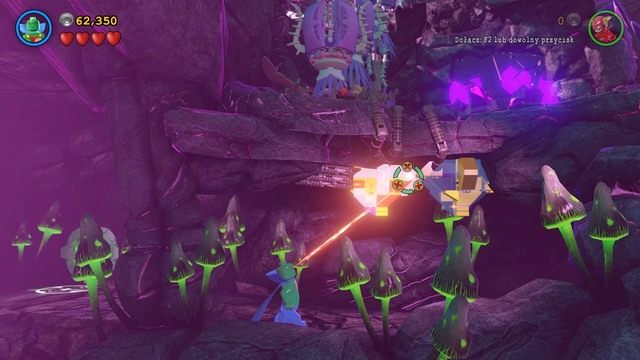 Po dotarciu do kolejnej części lokacji użyj czujników Marsjanina by dostrzec dla niego przejście - Miłość Ci Wszystko Wybaczy | Opis przejścia Lego Batman 3 Poza Gotham - LEGO Batman 3: Poza Gotham - poradnik do gry