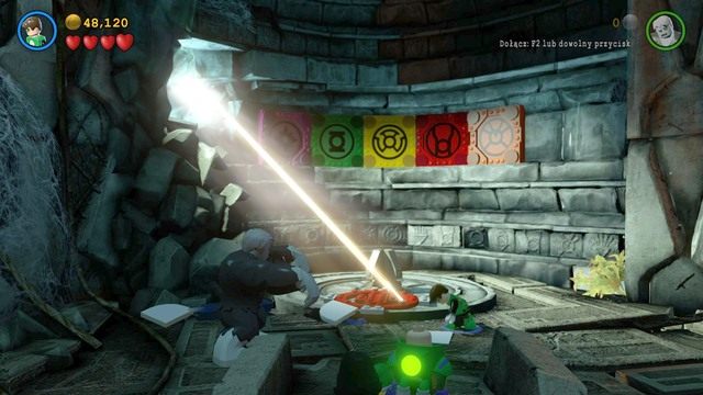 Wejdź na górę jako Grundy i wyciągnij kawał filaru po czym rzuć nim w oznaczone miejsce - Sezon Na Pomarańcze | Opis przejścia Lego Batman 3 Poza Gotham - LEGO Batman 3: Poza Gotham - poradnik do gry