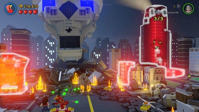 Ostatnią częścią walki jest stworzenie z rozsypanych klocków platformy dla Flasha i skorzystanie z niej - Brainiac (2) | Bossowie i taktyki Lego Batman 3 Poza Gotham - LEGO Batman 3: Poza Gotham - poradnik do gry