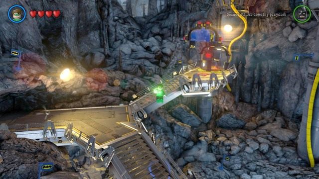 Zmień postać na Zieloną Latarnię i podleć do prawej strony (patrz obrazek) - Postacie i Pojazdy | Batjaskinia - sekrety w Lego Batman 3 Poza Gotham - LEGO Batman 3: Poza Gotham - poradnik do gry