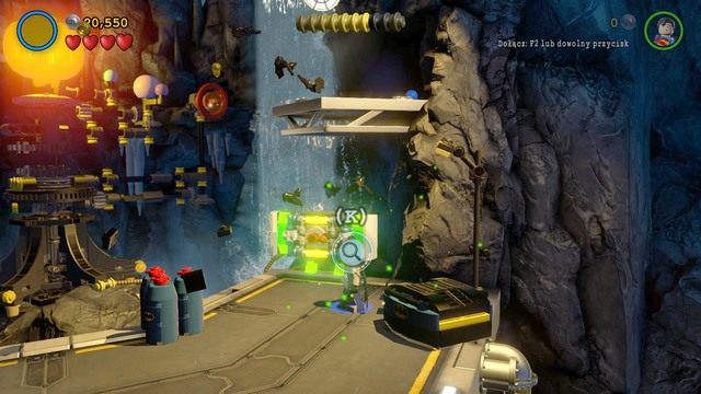 Żeby włączyć przepływ prądu musisz najpierw naładować energię - Postacie | Batmolka - sekrety w Lego Batman 3 Poza Gotham - LEGO Batman 3: Poza Gotham - poradnik do gry