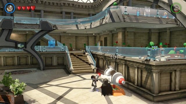 Drugi złoty klocek zdobędziesz po przejażdżce rakietą, która stoi w Hali Sprawiedliwości (musisz wsiąść do niej i chwilę nią jeździć) - Złote Klocki | Hala Sprawiedliwości i Zagłady - sekrety w Lego Batman 3 - LEGO Batman 3: Poza Gotham - poradnik do gry