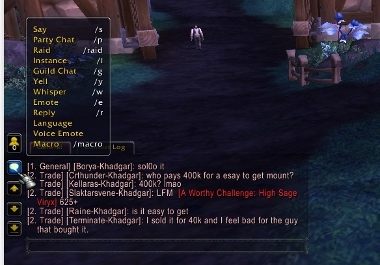 W lewej części ekranu znaleźć możemy sporej wielkości pole, na którym wyświetlane są przede wszystkim wypowiedzi i ogłoszenia graczy oraz dialogi związane z fabułą - 1. Interface gry w World of Warcraft Warlords of Draenor - World of Warcraft: Warlords of Draenor - poradnik do gry