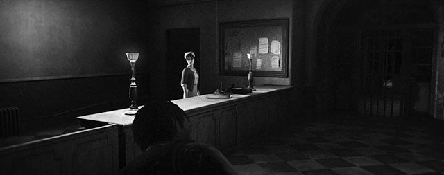 Główne pomieszczenie Schronu - Rozdział 2 - Pozostałości | Opis przejścia The Evil Within - The Evil Within - poradnik do gry