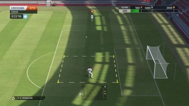 Przed nami sześć sytuacji, w których staramy się wyprzedzić naszych przeciwników, a następnie umieścić piłkę w siatce - Wyzwania podstawowe - Wyzwania treningowe - Pro Evolution Soccer 2015 - poradnik do gry