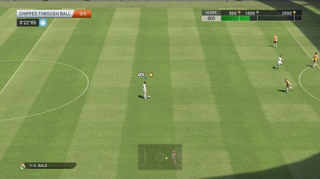 Przed nami zadanie wykonania sześciu rzutów rożnych - warunkiem koniecznym jest umieszczenie bramki w kwadracie znajdującym się w polu karnym: zaliczane są tylko precyzyjne zagrania - Wyzwania - poziom zaawansowany - Wyzwania treningowe - Pro Evolution Soccer 2015 - poradnik do gry