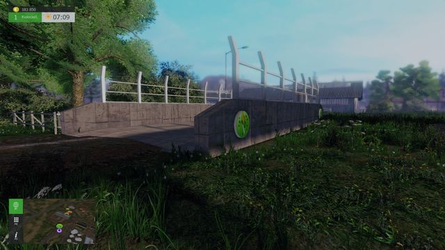 W miejscu tym możesz składować sieczkę kukurydzianą - Ważne miejsca i posiadany sprzęt | Farma w Symulator Farmy 2015 - Symulator Farmy 2015 - poradnik do gry