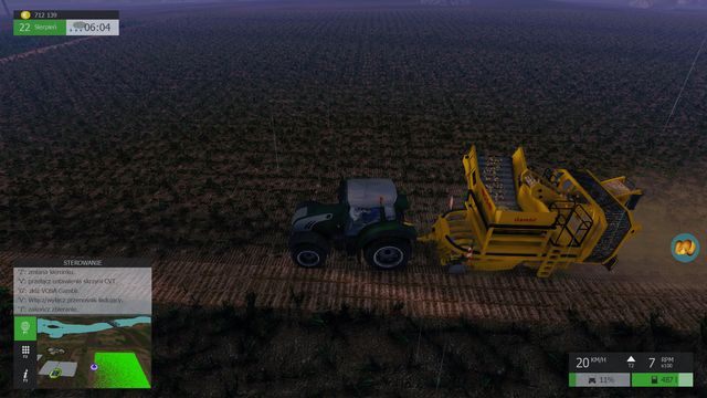 Kopaczkę trzeba uprzednio podłączyć do ciągnika. - Ziemniaki i buraki cukrowe | Uprawy w Symulator Farmy 2015 - Symulator Farmy 2015 - poradnik do gry