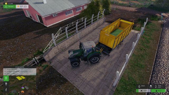 Wysypanie trawy w przeznaczonym do tego zbiorniku zapewni pokarm dla hodowanych zwierząt. - Trawa, siano, słoma | Uprawy w Symulator Farmy 2015 - Symulator Farmy 2015 - poradnik do gry