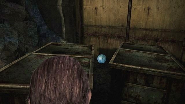 Tuż po rozpoczęciu rozgrywki wyjdziesz, idąc wzdłuż skał, na wyższy poziom - Kolonia karna - Barry | Emblematy wieży | Resident Evil Revelations 2 - Resident Evil: Revelations 2 - Kolonia Karna - poradnik do gry