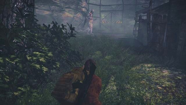 Podczas zachodzenia przeciwnika przy siatce zrób duży łuk. - Idź do wieży cz.1 | Kontemplacja - Barry | Resident Evil Revelations 2 - Resident Evil: Revelations 2 - Kolonia Karna - poradnik do gry