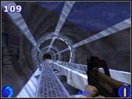 Teraz skieruj się w stronę jedynych widocznych drzwi - Poziom 13 | James Bond 007 NightFire - James Bond 007: NightFire - poradnik do gry